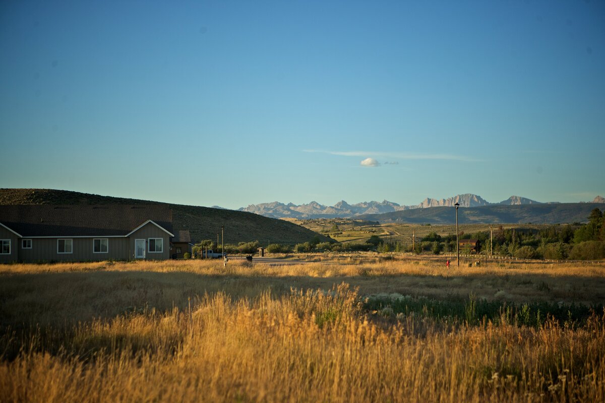 Golden sunset over the Wyoming Range near Split Diamond Meadows, Pinedale